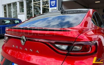 Renault Arkana Heckspoiler Schwarz