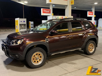 Dotz Dakar für Dacia Duster I und II 7x16 5/114,3 ET36 Dotz Dakar Silber für Dacia Duster I und II 7x16 5/114,3 ET36