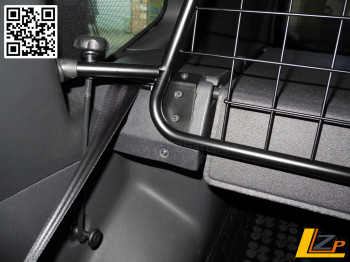 Dacia Duster I Trenngitter herausnehmbar UN-R126 Konform