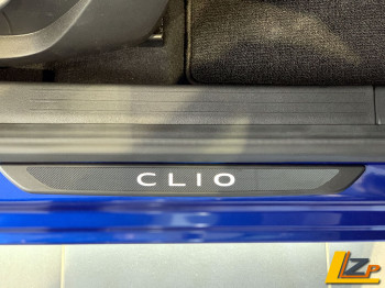Renault Clio Einstiegsleisten Set Selbstleuchtend