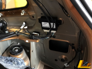 Haifischflossen Shark Fin Antenne FM AM GPS DAB Renault Dacia Haifischflossen Shark Fin Antenne FM AM GPS DAB Renault Dacia