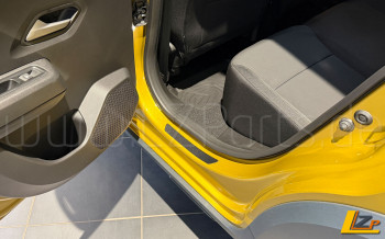Dacia Bigster Duster III Sandero LZP Einstiegsleisten hinten universell