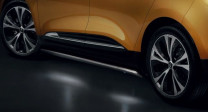 Renault Grand Scenic IV Seitenschwellerrohr Set Chrom mit LED-Beleuchtung