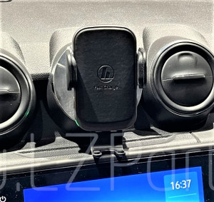 Hama Wireless Car Charger FC10 Motion Handyhalterung