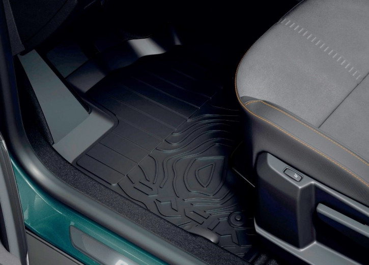 Dacia Sandero III & Stepway Passform Fußmatten / Schneematten / Gummimatten Mit neue DACIA Schriftzug